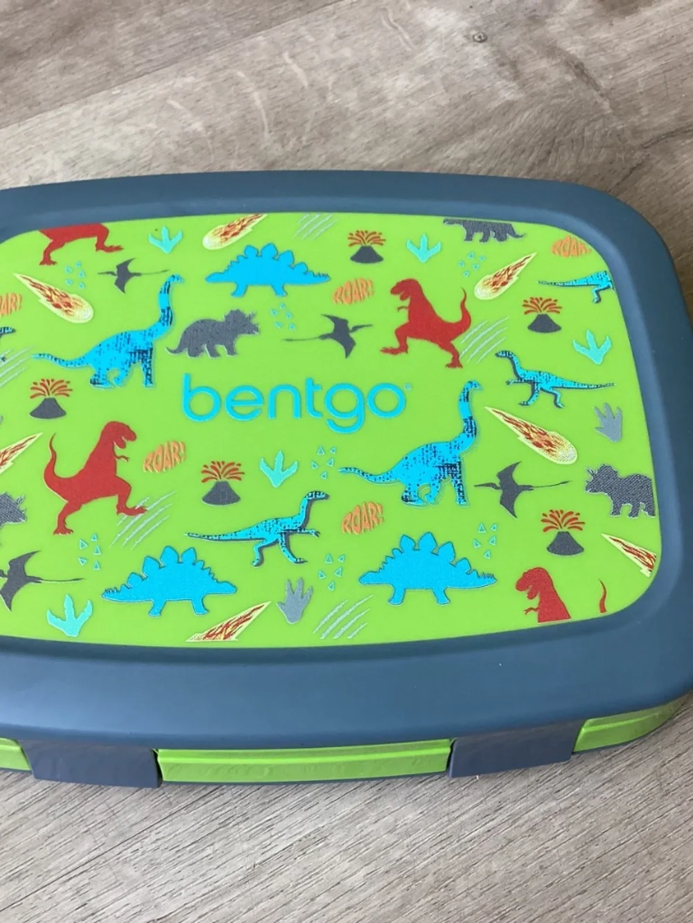 Bentgo Kids Dinosaur Lunch Box Leak-Proof Durable 5 Compartment Ages 3-7 NIB